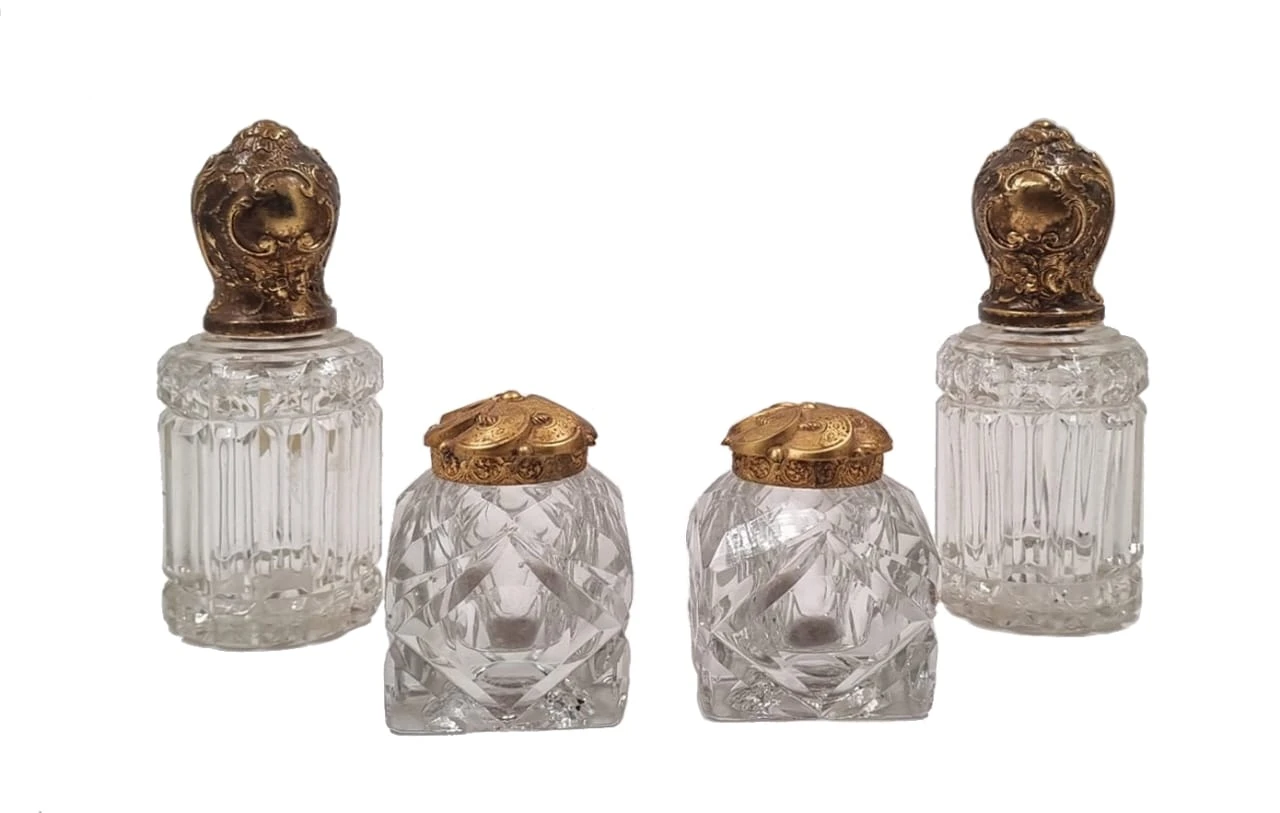 اوبالين و زجاج اثرية