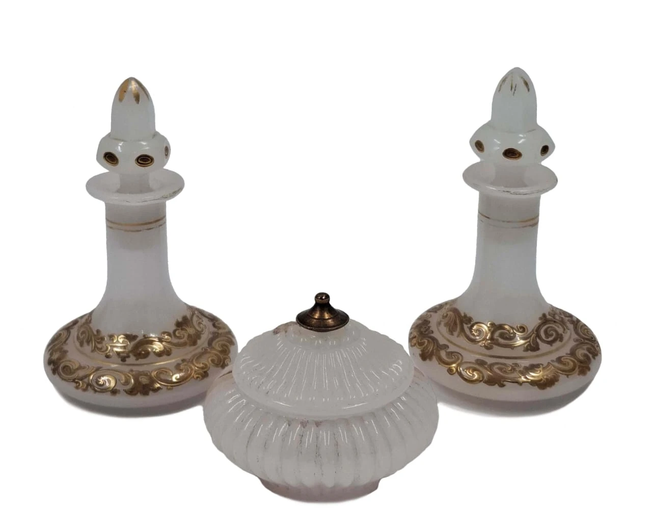 جوز قزاز عطر مع بونبونير