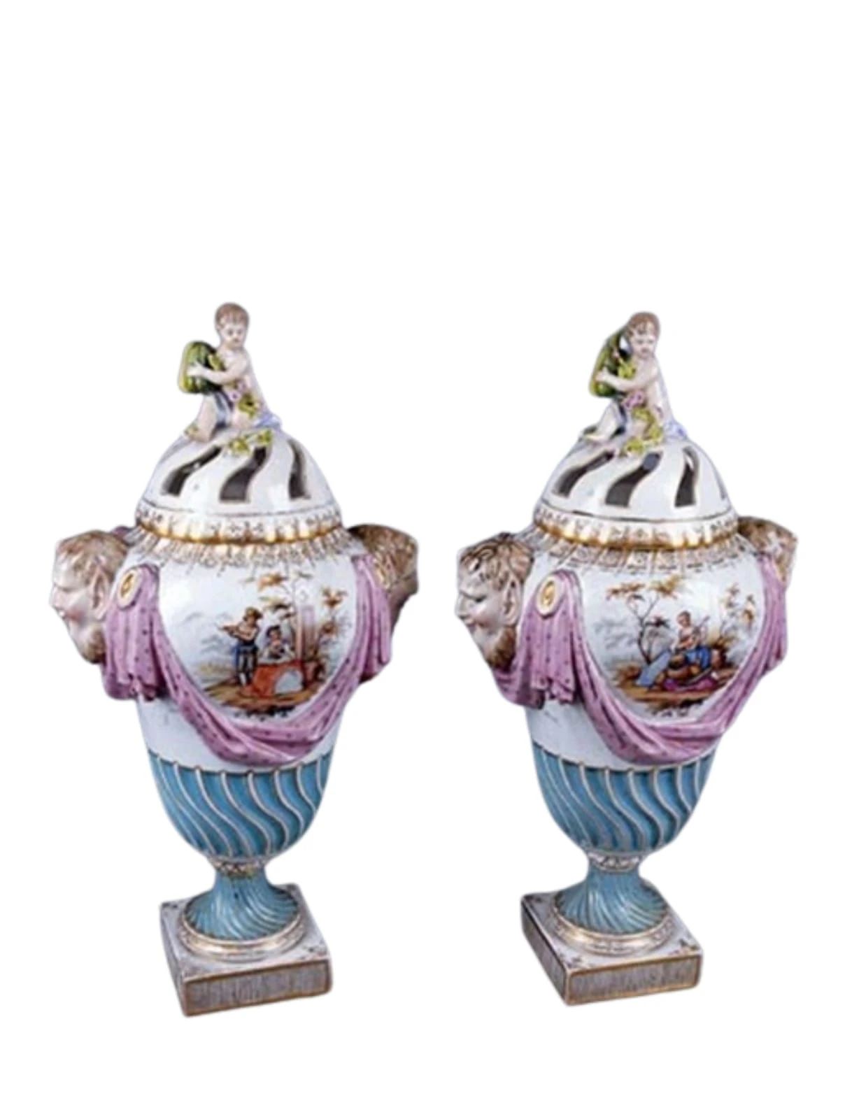 زوج نادر من متعدد الألوان برلين