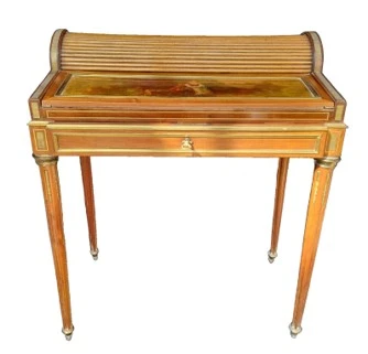 ريمي مارتن، كاتب على طاولة