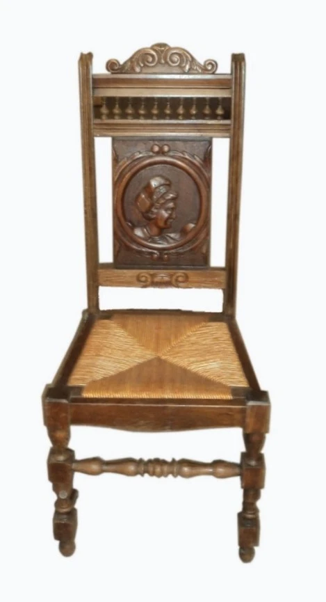 مجموعة من 8 كراسي طعام ريفية