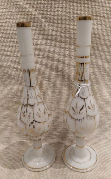 مرشّة ماء ورد من الأوبالين