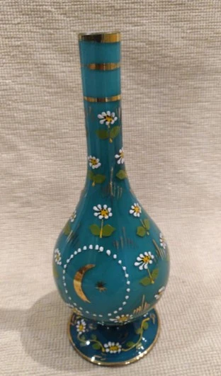 مرشّة ماء ورد من الأوبالين