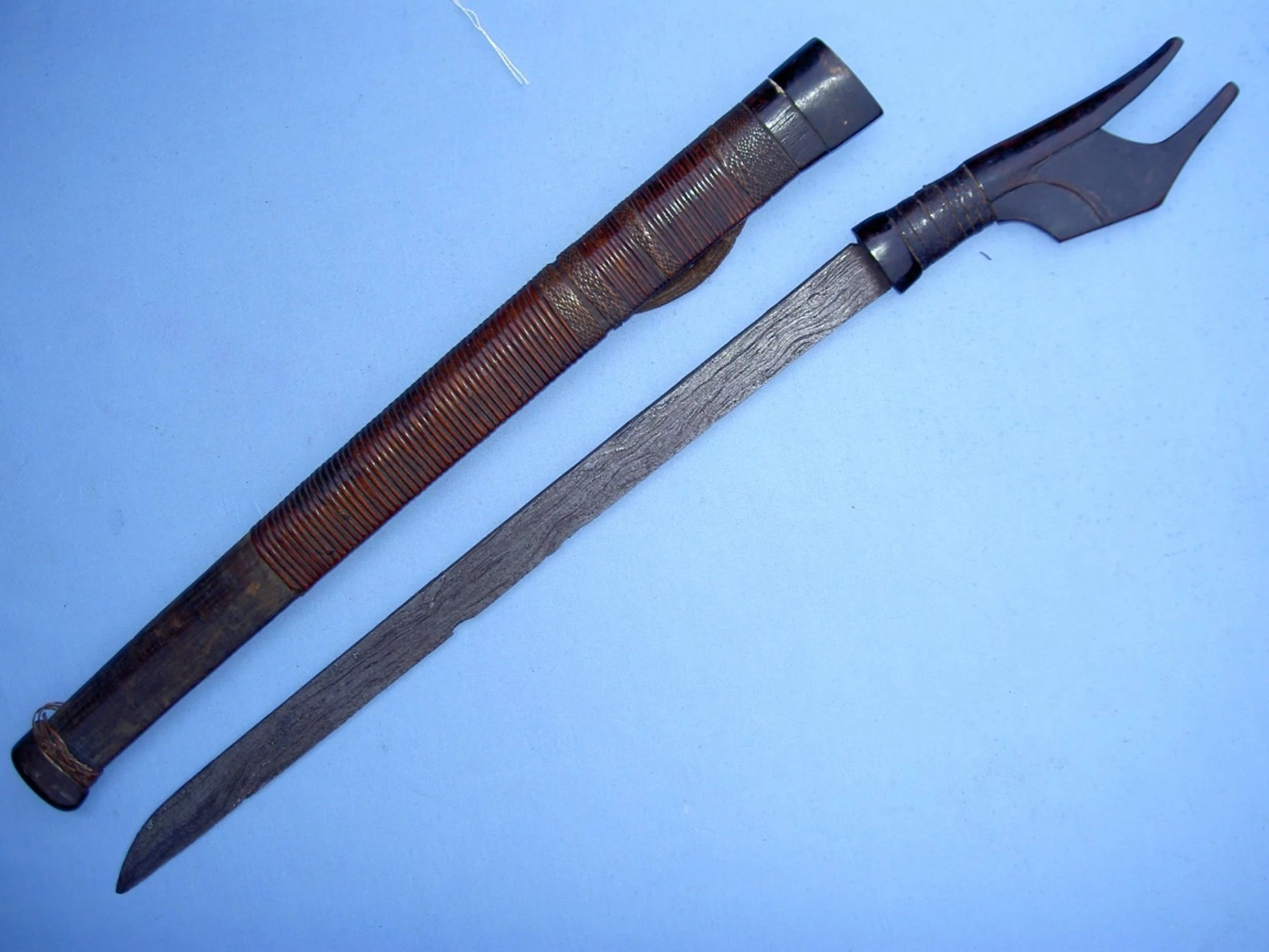 سيف ألامانغ من سولاويسي القرن  19-18