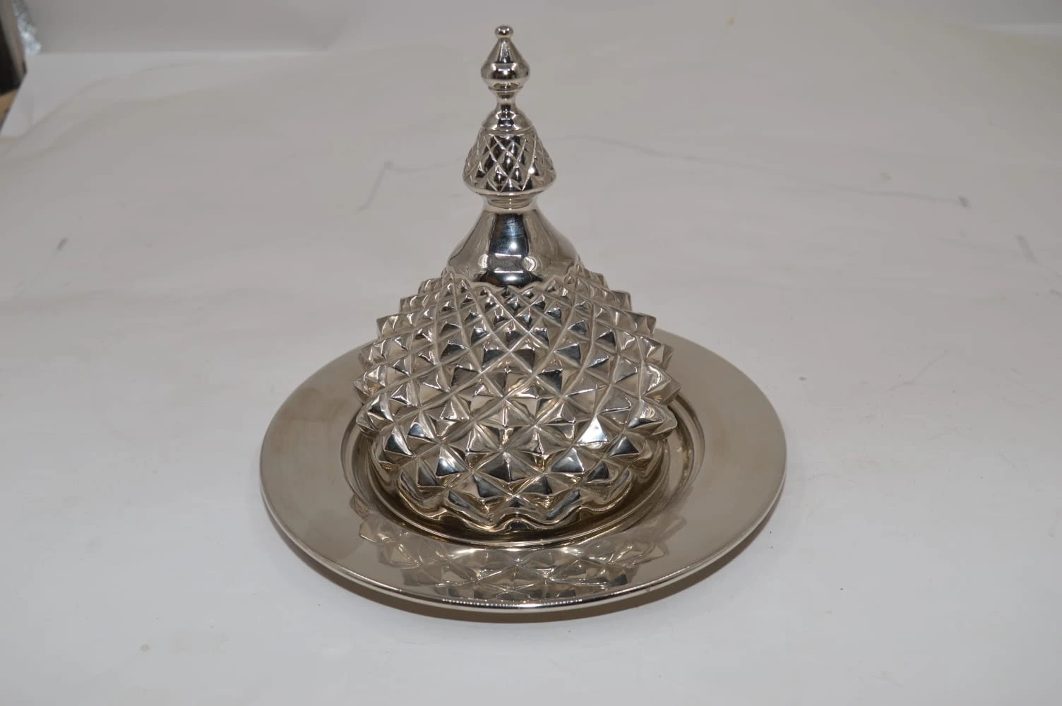 طبق حلوى نحاسي