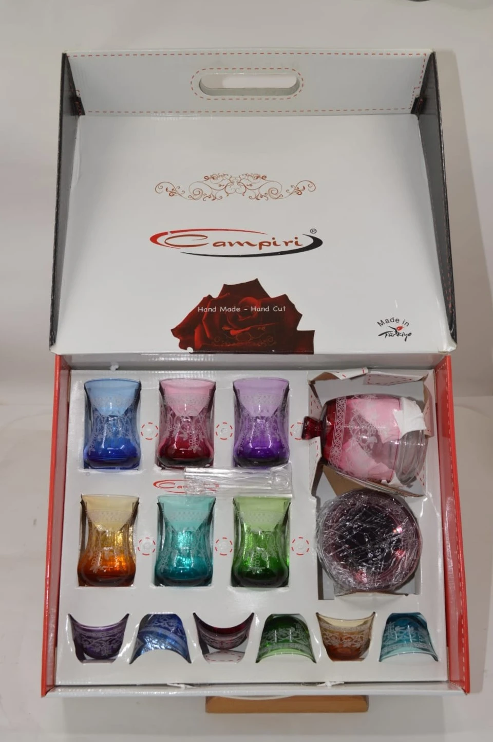 طقم شاي وقهوة تركي لـ 6 أشخاص مع علبة سكر