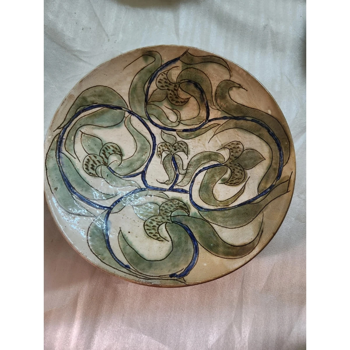 Ceramic plate